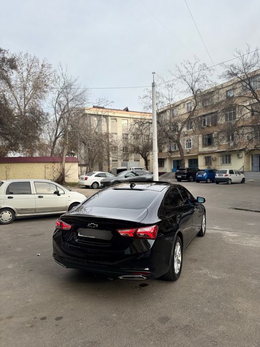 Chevrolet Malibu 2023 — 4