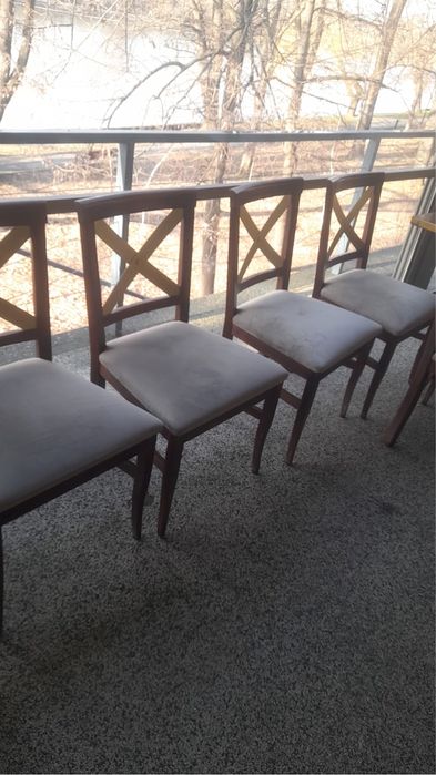 Scaune de vanzare ! 115 buc disponibile