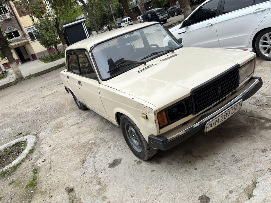 Срочна продаеоца жигули 7