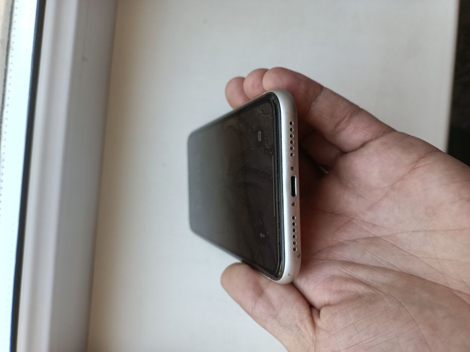 Айфон 11 64 ГБ оригинал iPhone 11