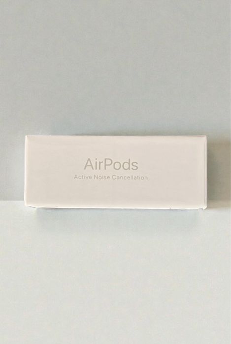 Airpods 4 ANC -Noi, Sigilate - Cadoul Ideal - Urgent