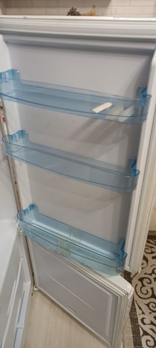 Холодильник бирюса