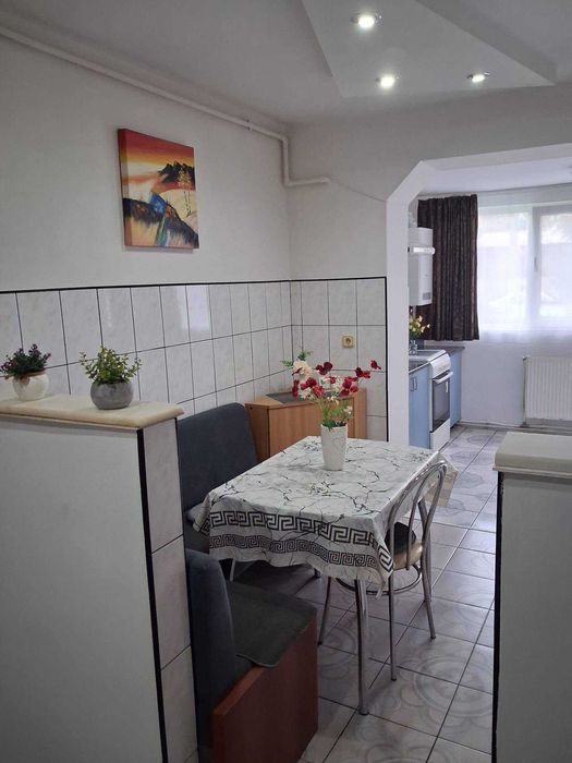 Chirie - apartament 2 camere + birou – Deva, zonă ultracentrală