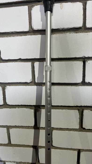 Костыль, балдақ.