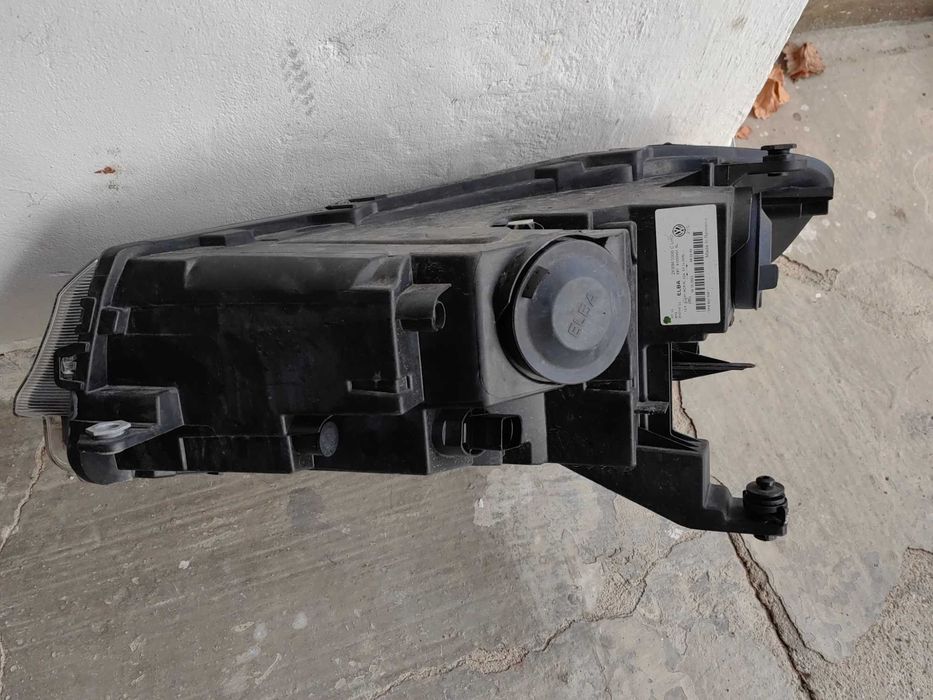 Фар VW Caddy 20-22г. Десен / Фар Фолксваген Кади/ Фар Кади Оригинален