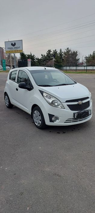 Продаётся Спарк 2 позиция механика 2014 года Цена 5700