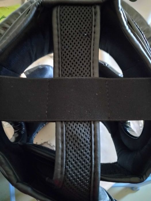 Шлем для бокса ,кикбоксинга