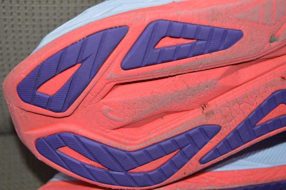 Incaltaminte alergare ASICS Superblast 2 marime 43.5 model 2024