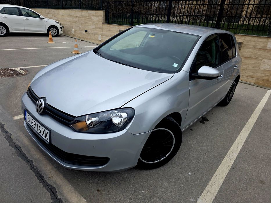 VW Golf 6 *2.0TDI * Парктроник * Ръчка