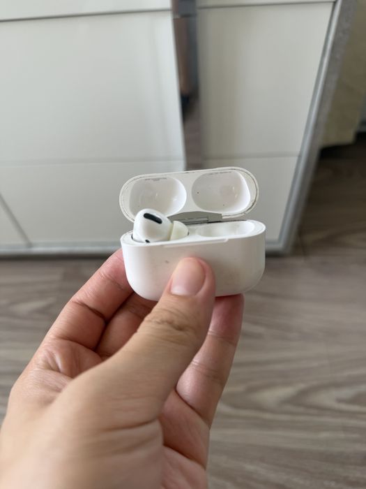 Airpods pro оригинал