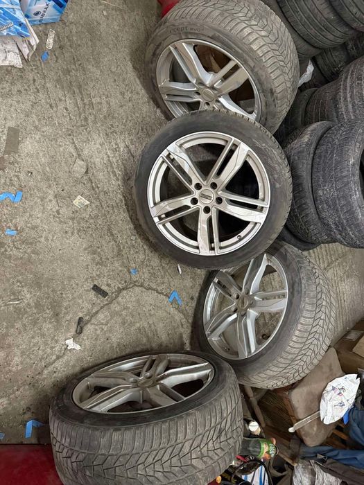 Зимни гуми с джанти за ауди А4,А6,А8