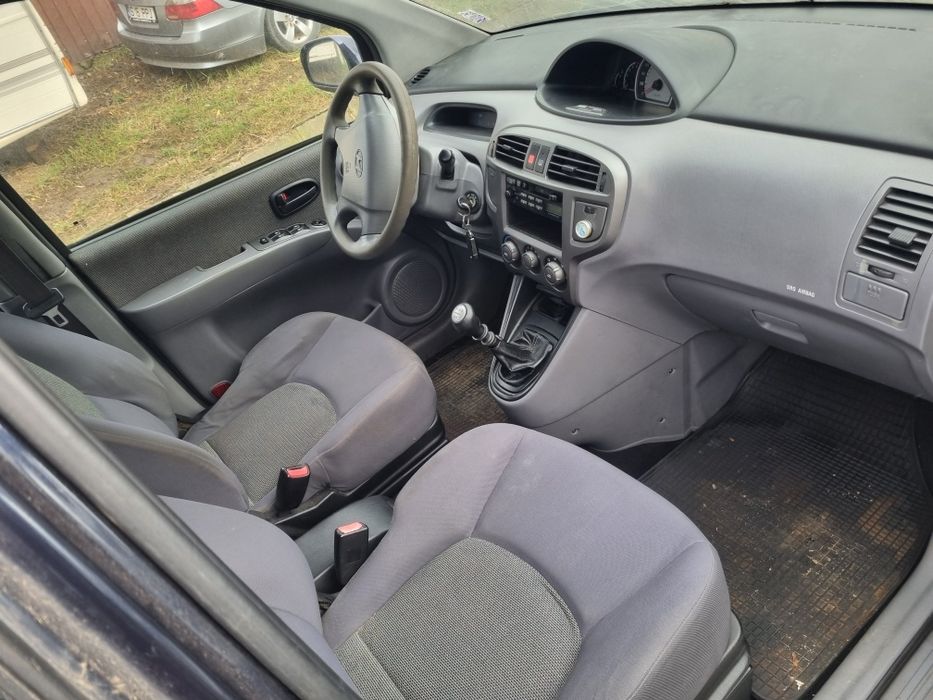 hyundai lavita  Matrix din 2006 motor 1.5 cm 81kw cod d4fa