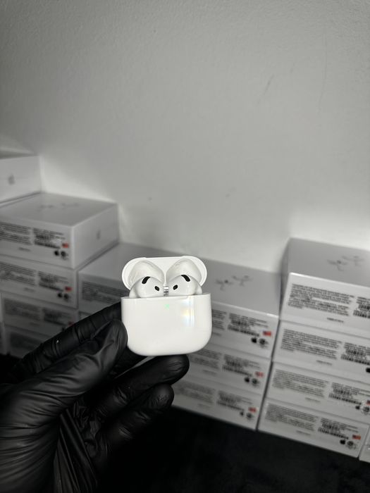 AirPods 4 • Noi, Sigilate