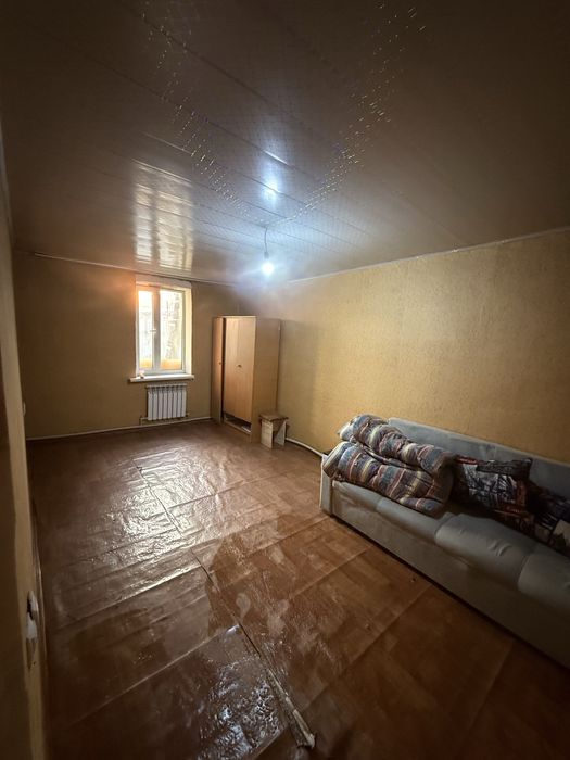 Сдаётся пол дома в аренду.