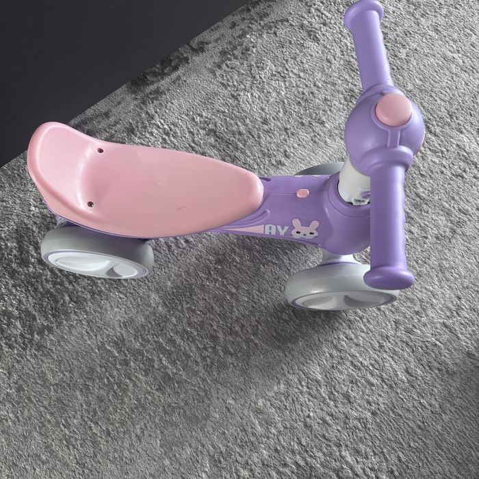 Продам детский толокар