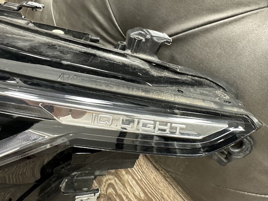 Vw Golf 8 full led фар фарове ляв и десен