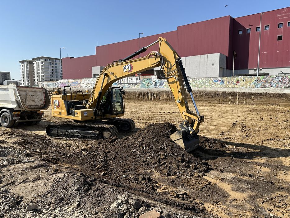 Inchiriez Autobasculante 8x4 si Autobasculante Articulate