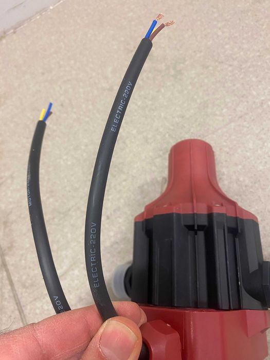 070190	Пресостат 2.2kW 1" Digital 1-6bar Max. 15bar RD-EPC04