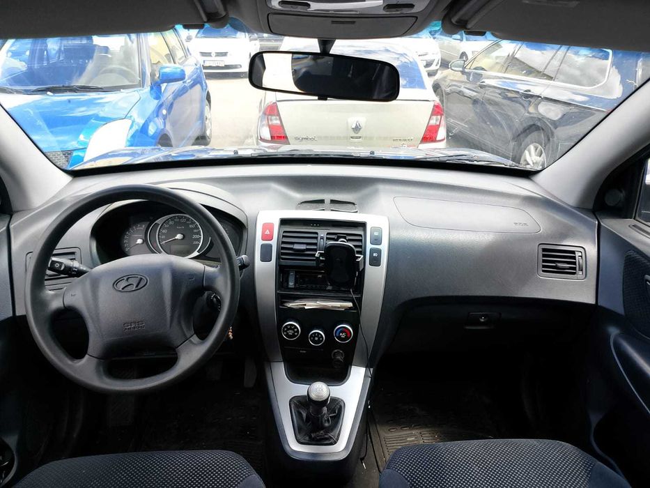 Hyundai Tucson JM AD and 2008