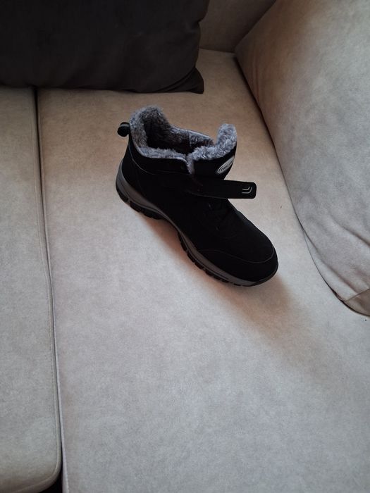 Новые зимние ботинки