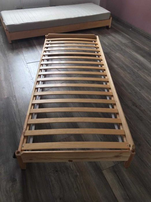 Две кровати икеа с 2 матрасами