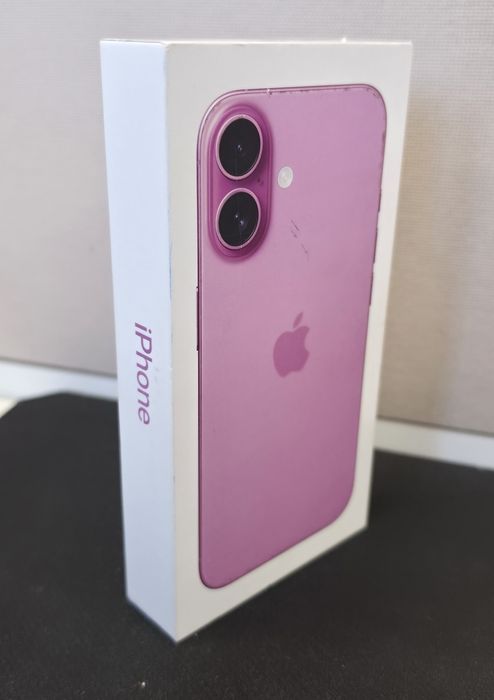 Продам iPhone 16