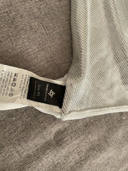 Нов сребрист топ с гол гръб