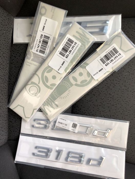 Emblema Stickere cifre litere BMW 320d 420d 530d i GT X1 X5 X6 e90 f10