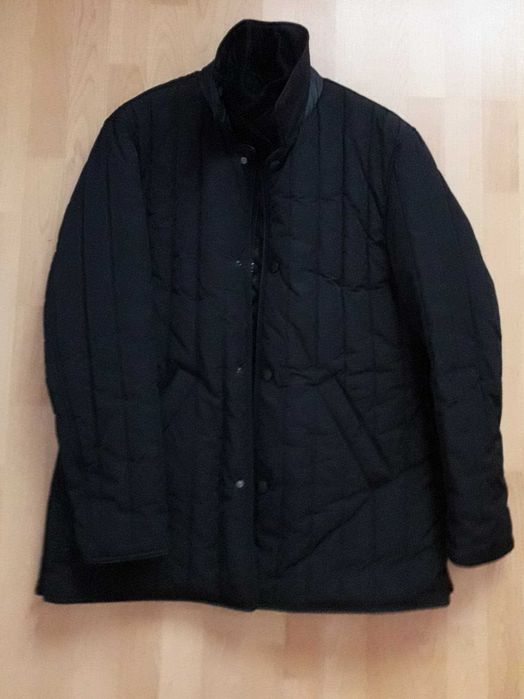 Geaca iarna barbat groasa  marime XL culoare negru Italia