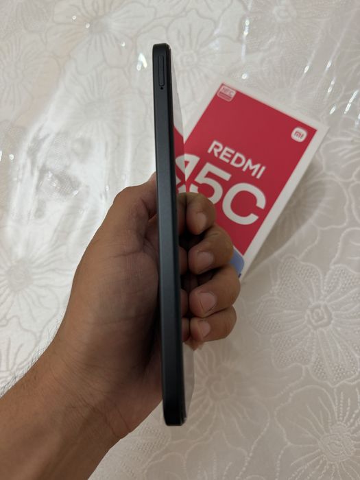 REDMI 15C NFC 8 ГБ/256 ГБ черный