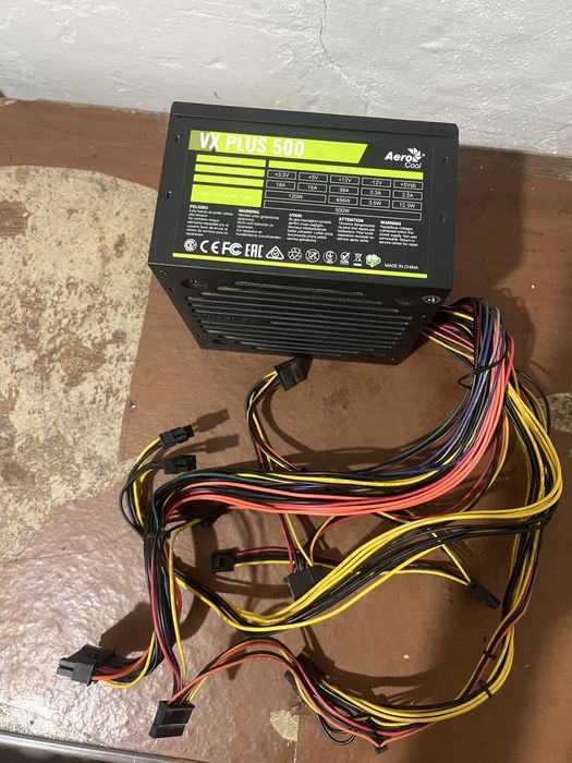 Комьпьтерные комплектующие