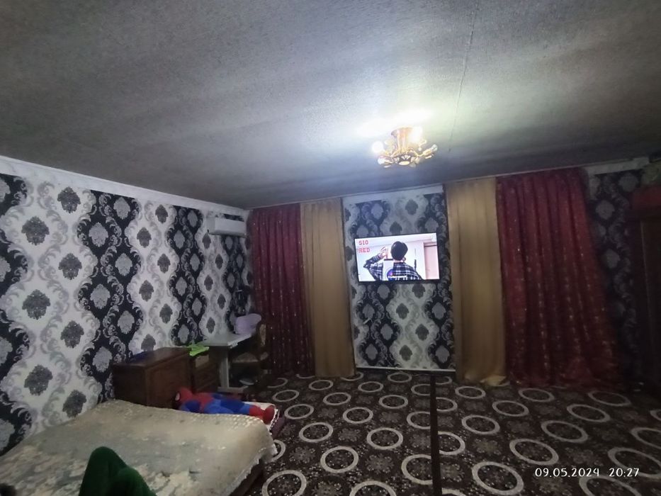 Xovli sotiladi eski shahar