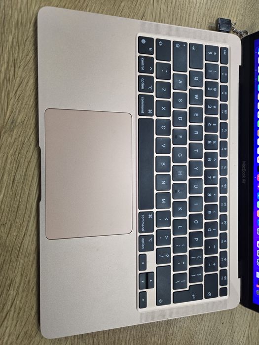 Apple Macbook 13 Retina 8GB si 256 GB SSD