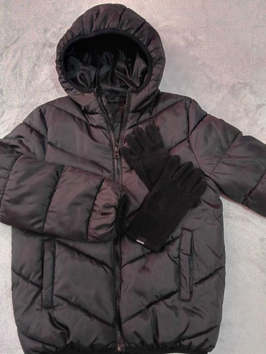 Детско яке в отлично сьстояни + подарьк рькавици Quechua