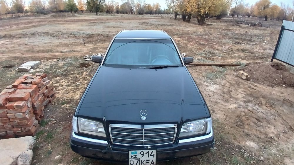 Продам Мерс с 280 автомат