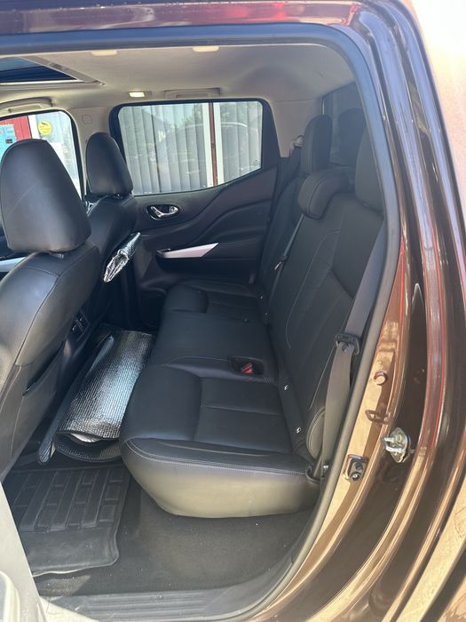 Nissan Navara Tekna 2.3 D 2020 Euro 6 4x4