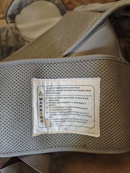 Кенгуру для детей серого цвета б.у.