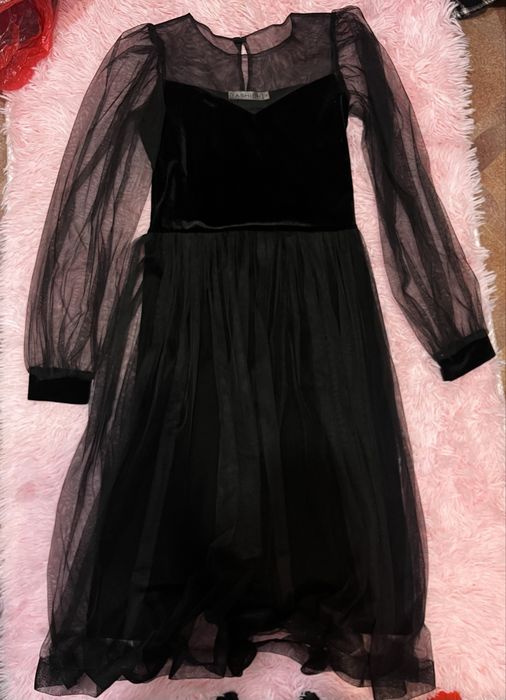 Продам одежду, недорого