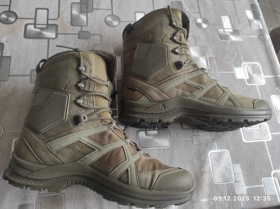 Военни кубинки чисто нови