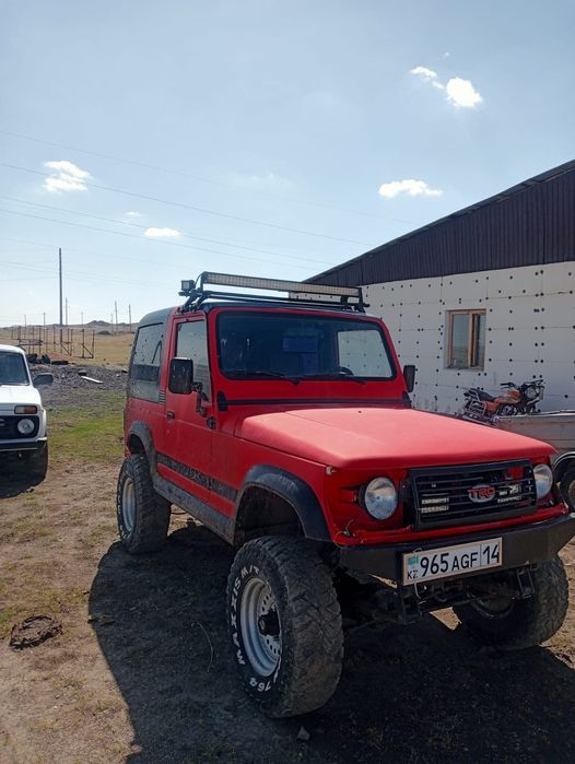 Продам машина Kia rocsta