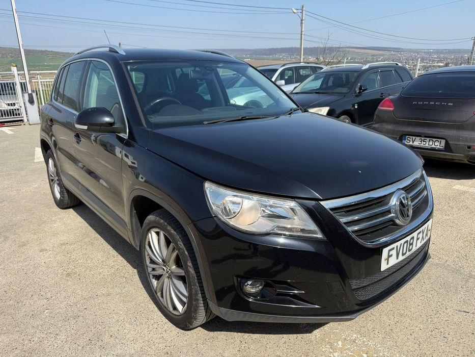 Dezmembrez Vw tiguan 2009 2.0 tdi CBAB 4x4 negru