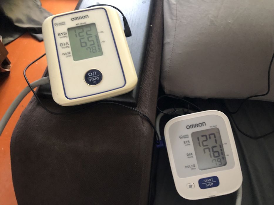 Электронный тонометр Omron