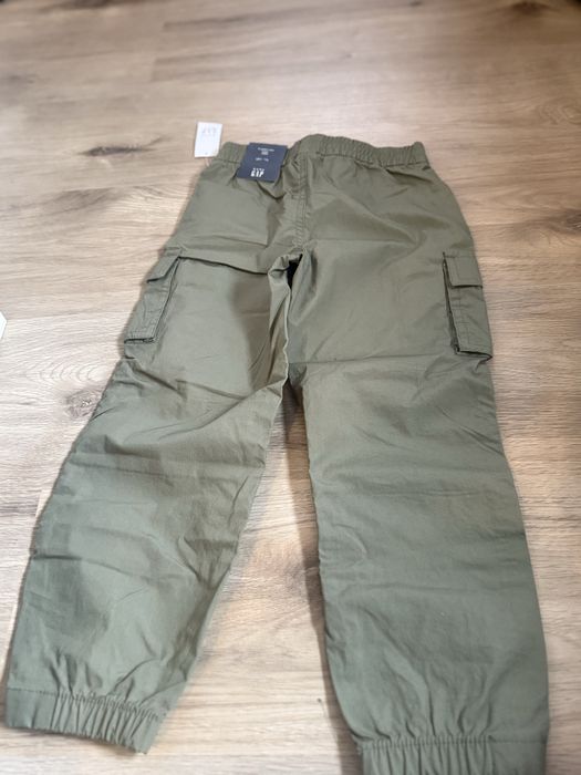 Детски долнища/ дънки 4-5 години