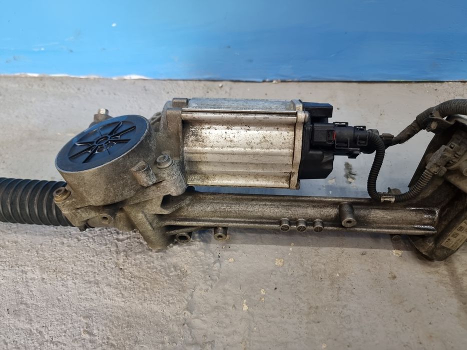 Caseta de directie electrica opel astra j