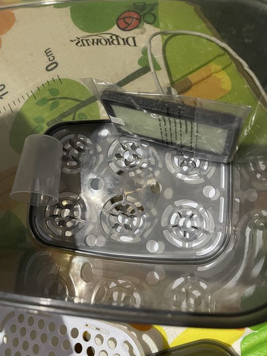 Sterilizator biberoane Dr Browns