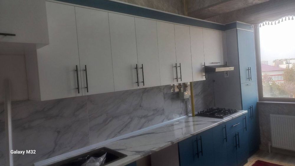 Сдается 2х комнатная квартира на 3 этаже  Крытый рынок 3 млн