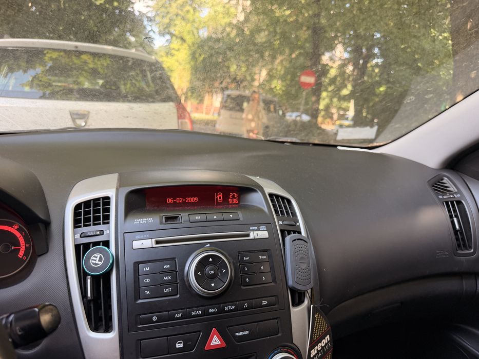 KIA Ceed 2010 — imagine 3
