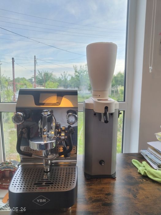VBM Domobar Super Digitale + Mahlkönig Tanzania | Dual Boiler + Pressure Profiling
