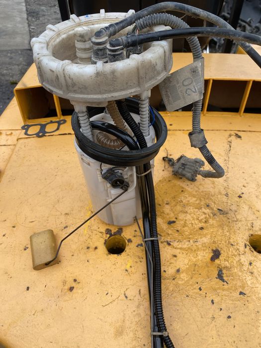 Pompa Rezervor Mercedes ML270 CDI W163 Pret 400 lei