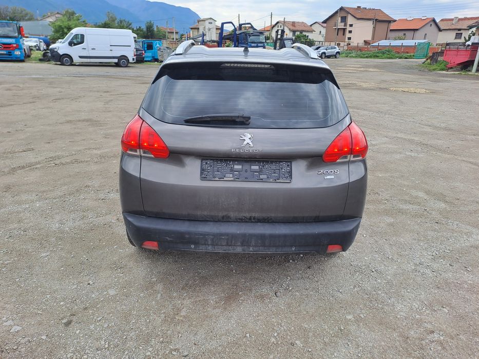 Пежо 2008 на части